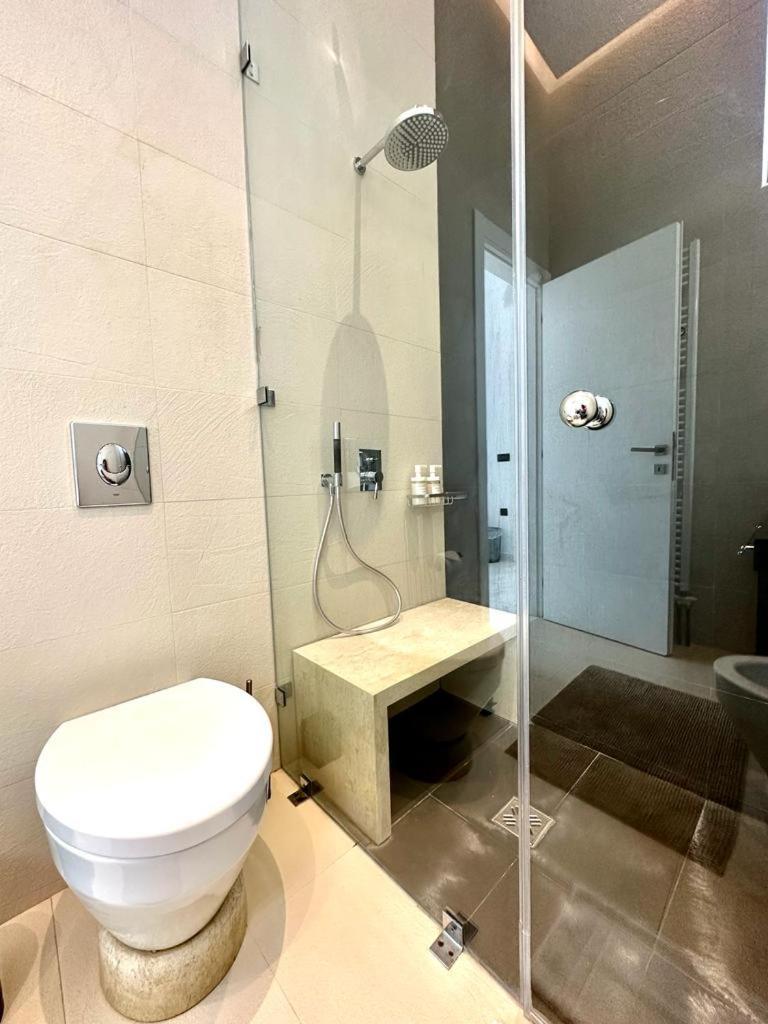 ארמיוני Leblanc Luxurious Beachfront Villa, Gcollectiongr מראה חיצוני תמונה