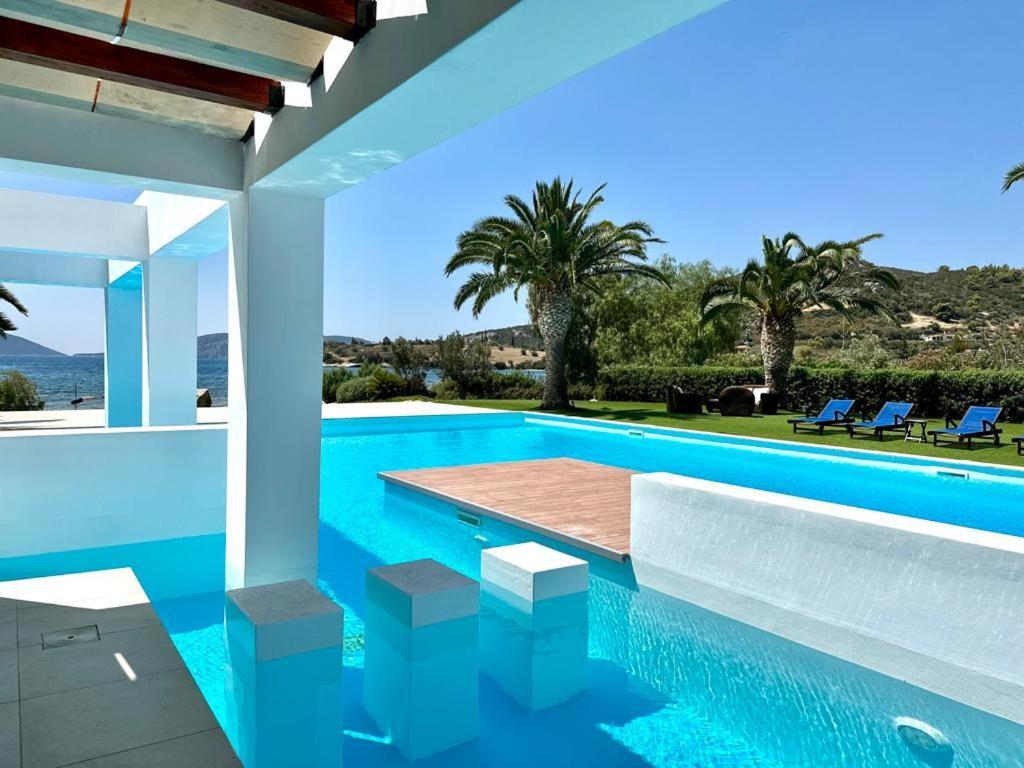 ארמיוני Leblanc Luxurious Beachfront Villa, Gcollectiongr מראה חיצוני תמונה