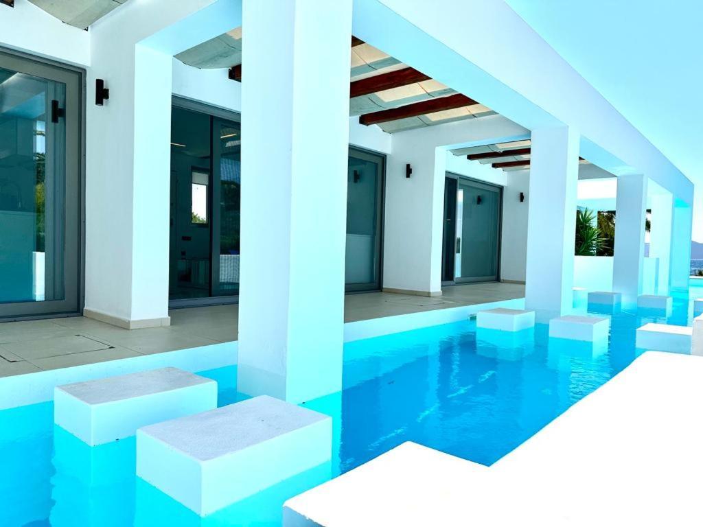 ארמיוני Leblanc Luxurious Beachfront Villa, Gcollectiongr מראה חיצוני תמונה