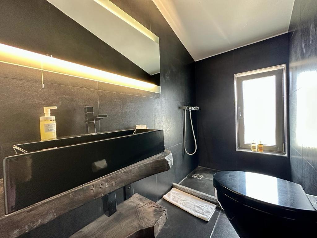 ארמיוני Leblanc Luxurious Beachfront Villa, Gcollectiongr מראה חיצוני תמונה