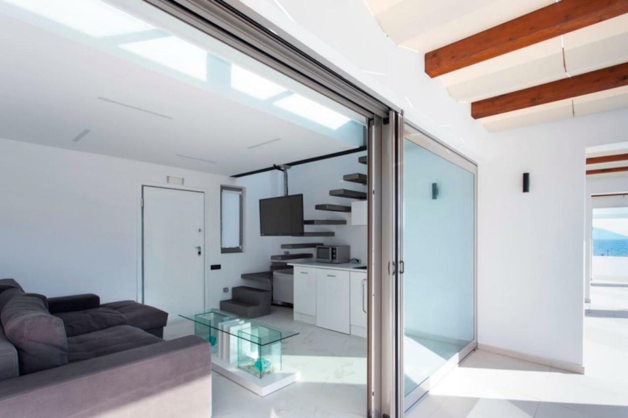 ארמיוני Leblanc Luxurious Beachfront Villa, Gcollectiongr מראה חיצוני תמונה