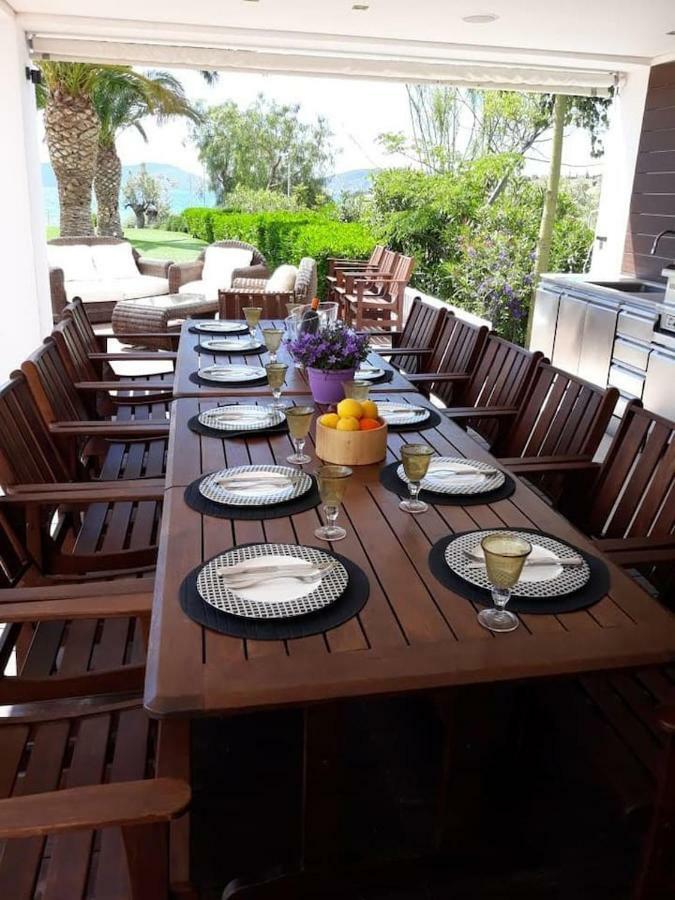 ארמיוני Leblanc Luxurious Beachfront Villa, Gcollectiongr מראה חיצוני תמונה